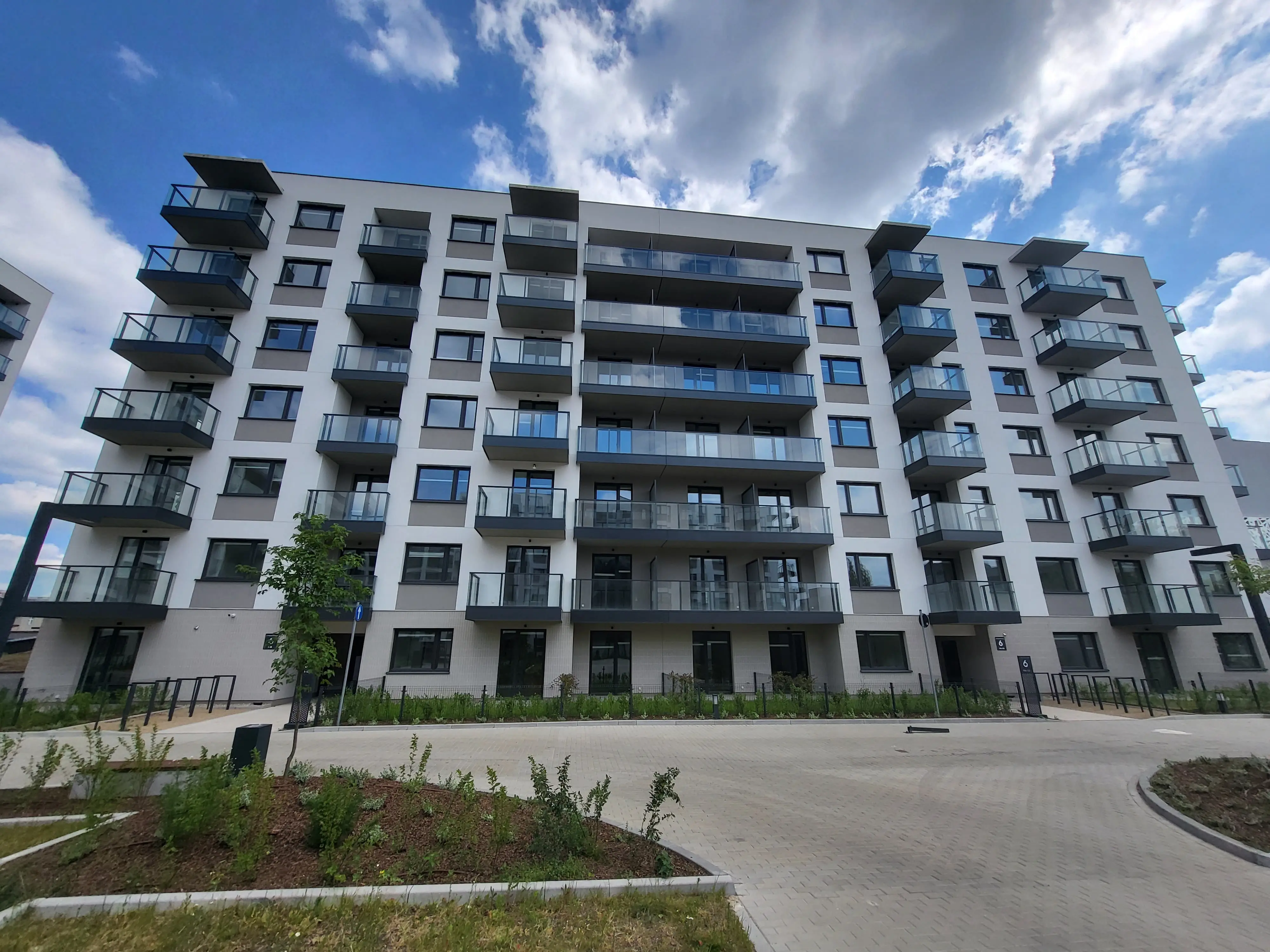 Przeglądy budowlane we Wrocławiu - STM Michał Stępak, profesjonalne usługi techniczne dla nieruchomości.